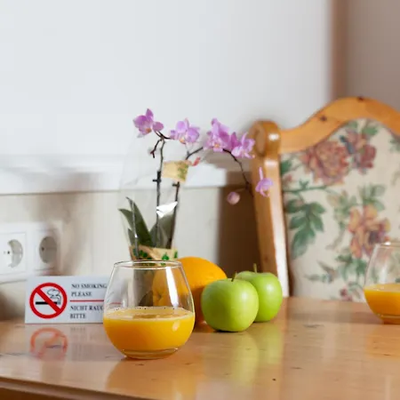 Waldberg Homestay szállás